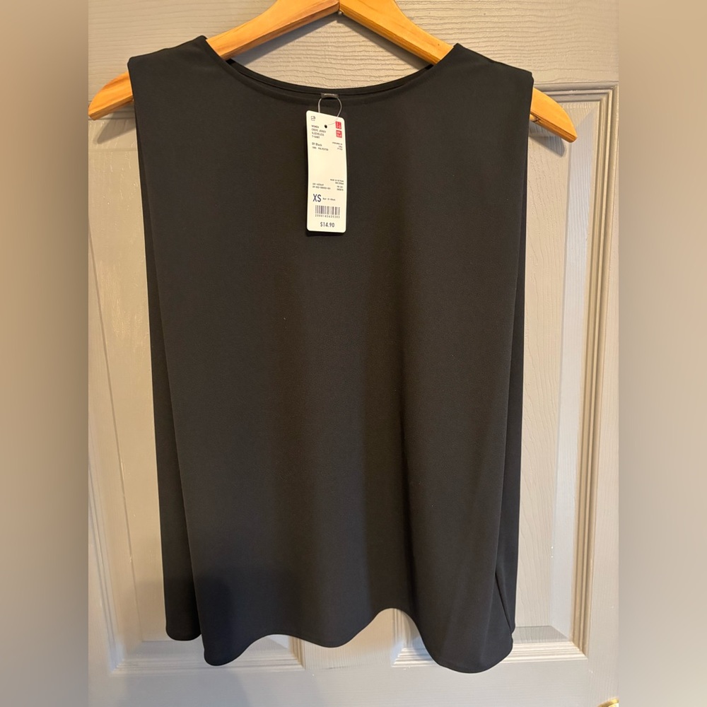 NWT Black Uniqlo Women's Crepe Jersey Sleeveless Tank XS